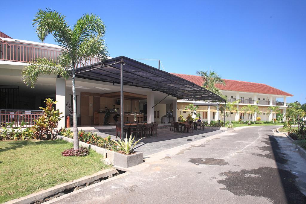 Hotel Narmada Convention Hall à Mataram Extérieur photo